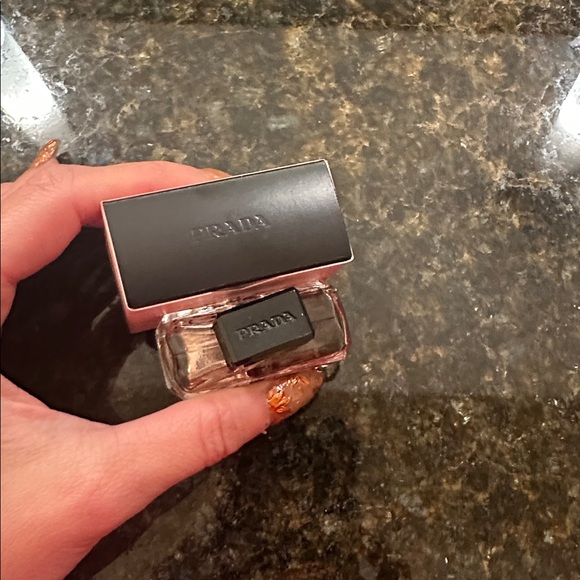 Prada Paradoxe Eau de Parfum - 0.23 fl oz New - Picture 3 of 4